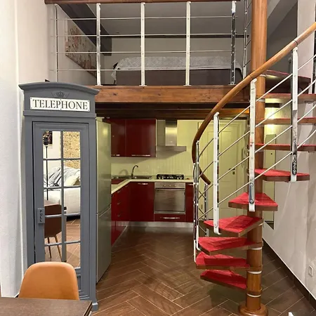 Vanity 8 - Mini Loft *